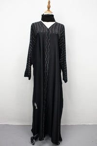 Daisy Kaftan, Black