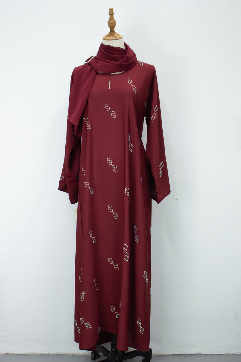 Geenani Diamond, Maroon