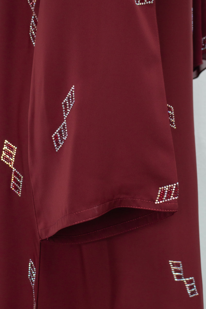 Geenani Diamond, Maroon