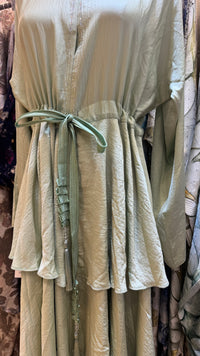 June Tier Abaya - Mint