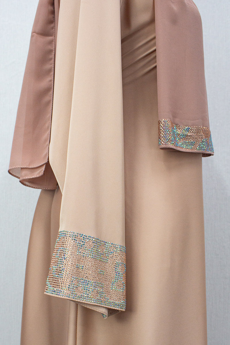 Lexus Abaya, Peach