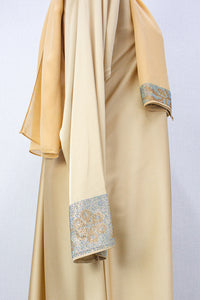 Lexus Abaya, Yellow Gold