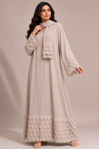 Quzah abaya