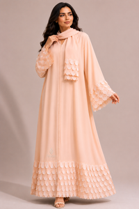 Quzah abaya